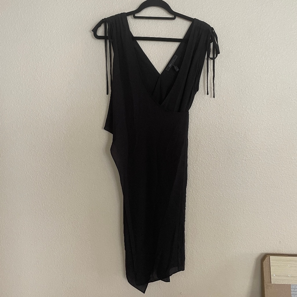 BCBG tunic